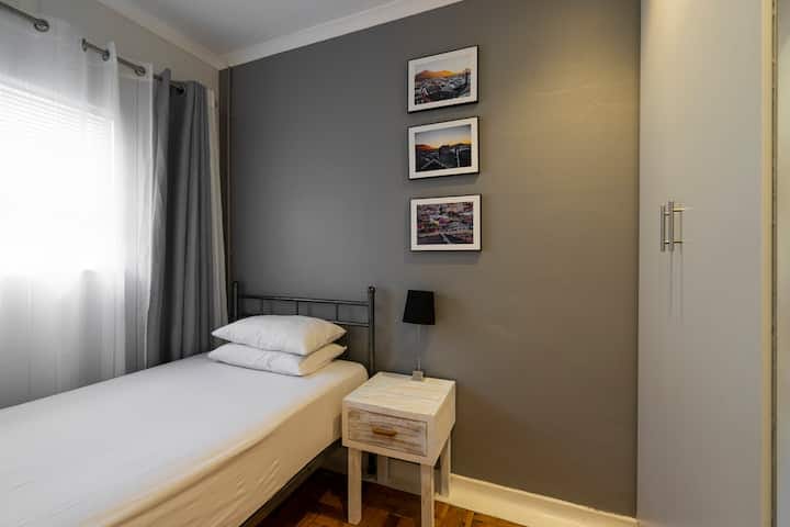 2 Bedroom Property for Sale in Bo Kaap Western Cape